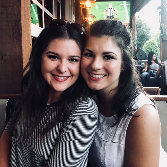 Meet your Posher, Mackenzie - Picture 3 of 4